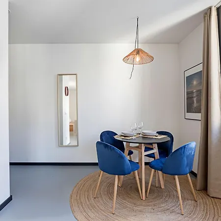 Regras & Garden By Benefit Collection A Apartman