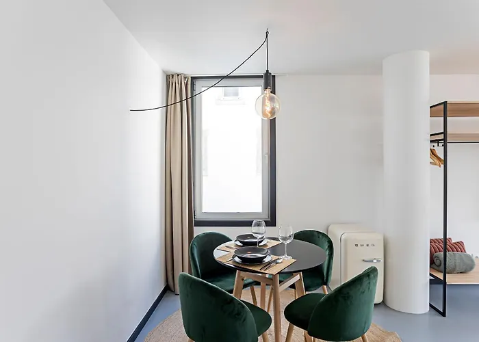 Regras & Garden By Benefit Collection A 波尔图