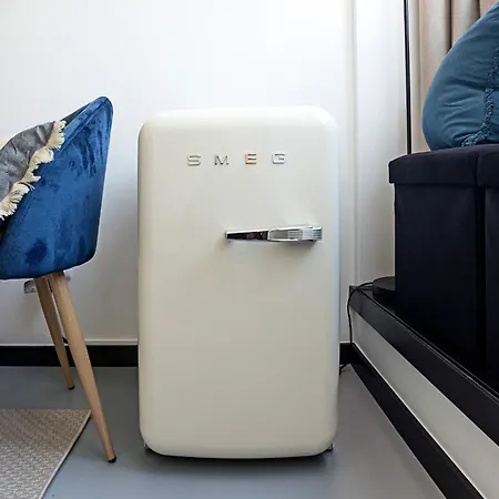 Regras & Garden By Benefit Collection A