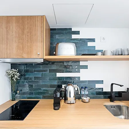 Regras & Garden By Benefit Collection A Apartment