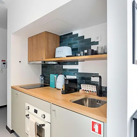 Regras & Garden By Benefit Collection A Apartment