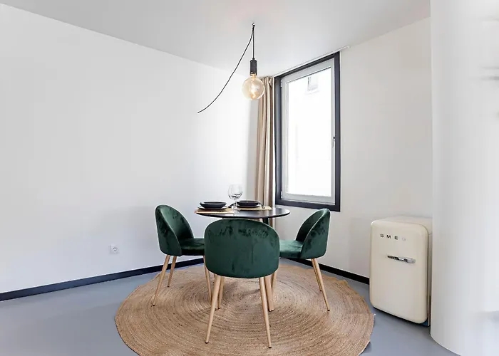 Regras & Garden By Benefit Collection A Apartament