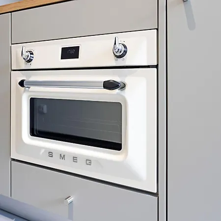 Regras & Garden By Benefit Collection A * Porto